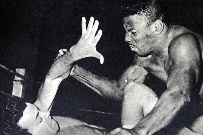 Hélio Gracie: O Legado do Criador do Jiu-Jítsu Brasileiro 3 Hélio vs Waldemar Santana, Hélio vs Waldemar Pantera